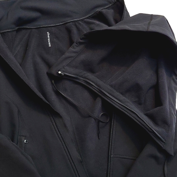 Lululemon Black Softshell Silverescent Jacket Thumbholes Removable Hood Size 8 - Picture 7 of 15